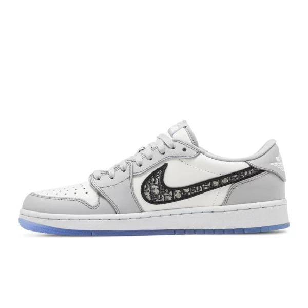 Dior x Nike Air Jordan 1 Low gery for sale - Image 5