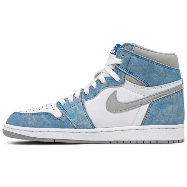 Air Jordan 1 Retro High OG Hyper Royal for sale