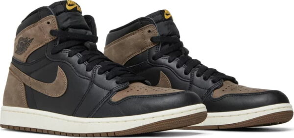 Air Jordan 1 Retro High OG Latte - Image 2