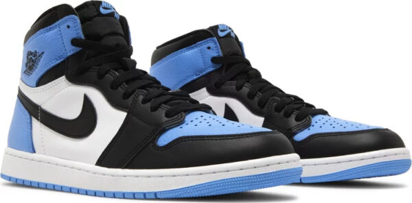 Air Jordan 1 Retro High OG UNC Toe for sale - Image 2