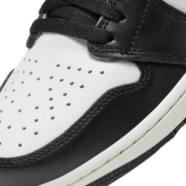 Nike Air Jordan 1 Retro High OG Dark Mocha for sale - Image 4