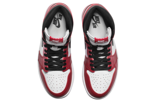 Nike Air Jordan 1 Retro High OG Chicago 2015 for sale - Image 4