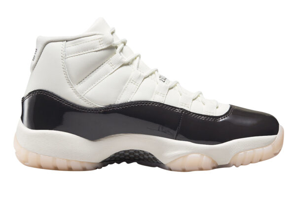 Wmns Air Jordan 11 Retro Neapolitan for sale - Image 4