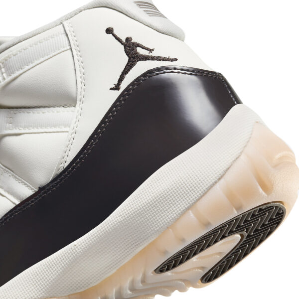 Wmns Air Jordan 11 Retro Neapolitan for sale - Image 6