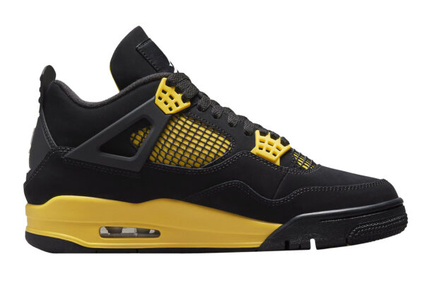 Nike Air Jordan shoes 4 Thunder for sale - Image 3