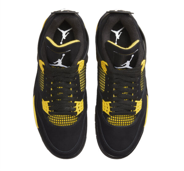Nike Air Jordan shoes 4 Thunder for sale - Image 4
