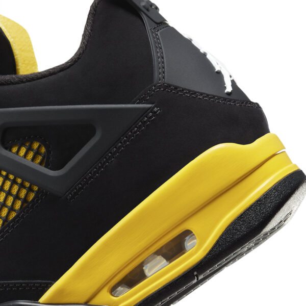Nike Air Jordan shoes 4 Thunder for sale - Image 6