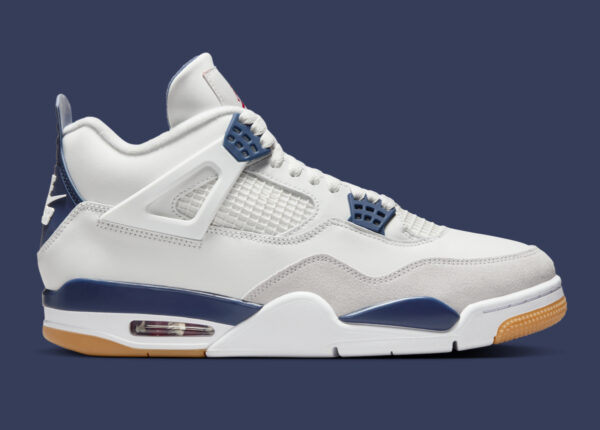 Nike SB x Air Jordan 4 “Navy” Releases March 2025 - Image 3