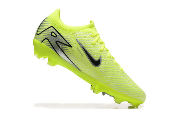 Nike Mercurial Superfly 16 in Green - Image 2