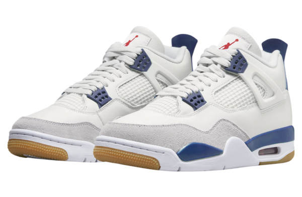 Nike SB x Air Jordan 4 “Navy” Releases March 2025 - Image 2